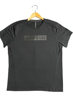 Men’s Ten Thousand Durable Logo Tee T-Shirt